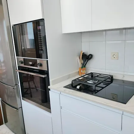 Duplex Familiar Playa De - Grupo Rh 아파트 모그로